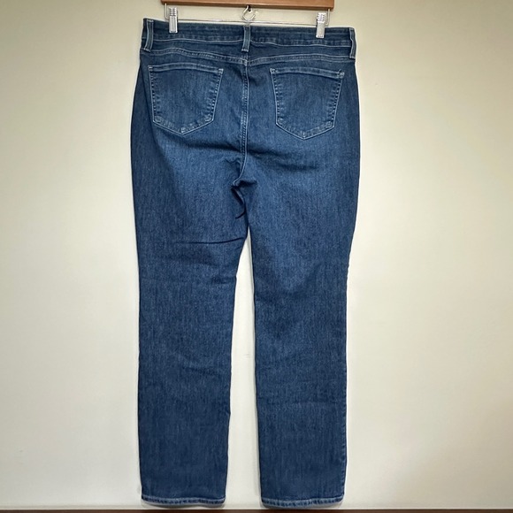 NYDJ Marilyn Straight Leg Lift Tuck Jeans Womens 14 (34x31) Medium Wash‎ Denim - Picture 7 of 13